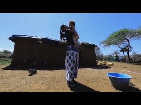 Vídeo: La Tribu Masai. Tradiciones Matrimoniales Y Cómo Vivía Una Niña Blanca Casada Con Un Masai - Vista Alternativa