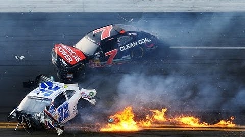 2013 Daytona Kyle Larson crashes into fence | NASCAR