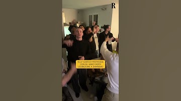 Thumbnail of OLLY CANTA E FESTEGGIA CON GLI AMICI DOPO L'ESIBIZIONE A SANREMO
