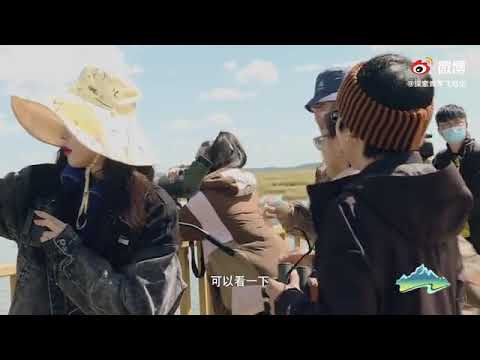 湿地探险，静“候”鸟归[可爱]第五期预告按时报到啦！“青春有你2”后再合作 #张钰#王承渲#上官喜爱#徐紫茵 组成的科考小队已经开启爆笑探险之旅