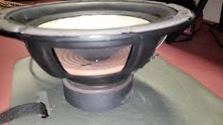 10 Alpine Type E 10 subwoofer full tilt           ****Please Subscribe****
