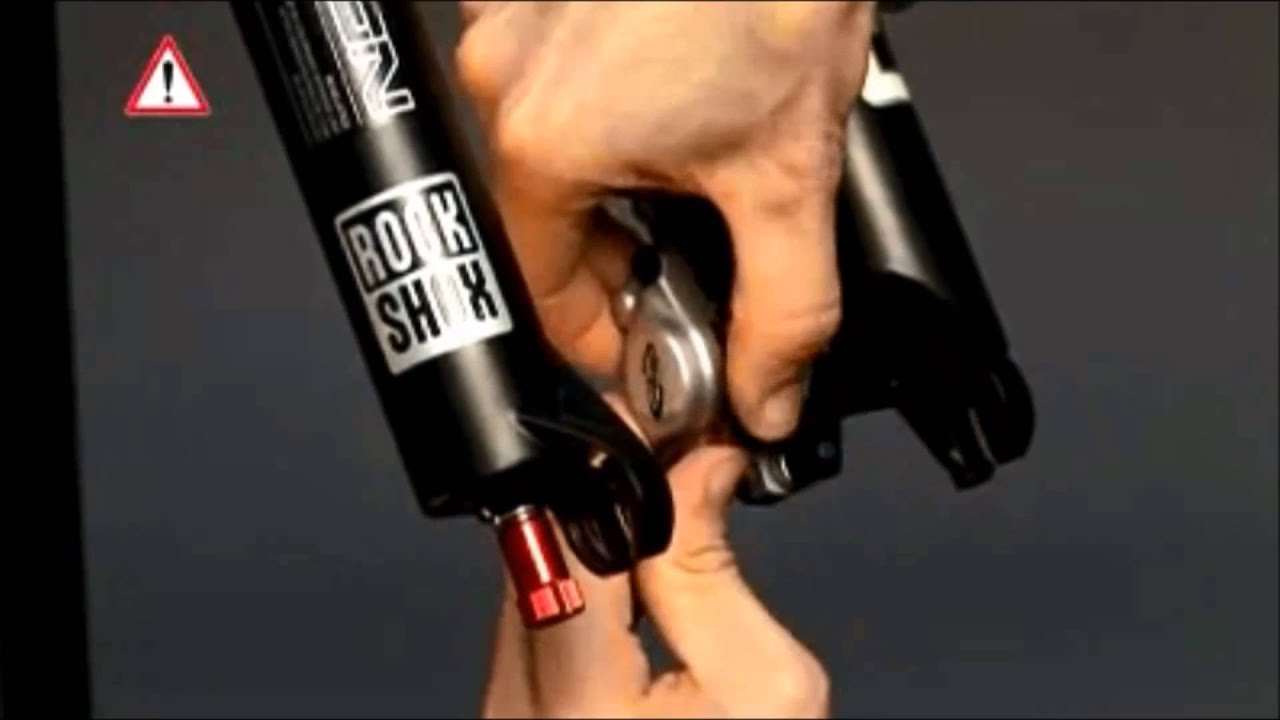 How to change disc pad // Decathlon YouTube