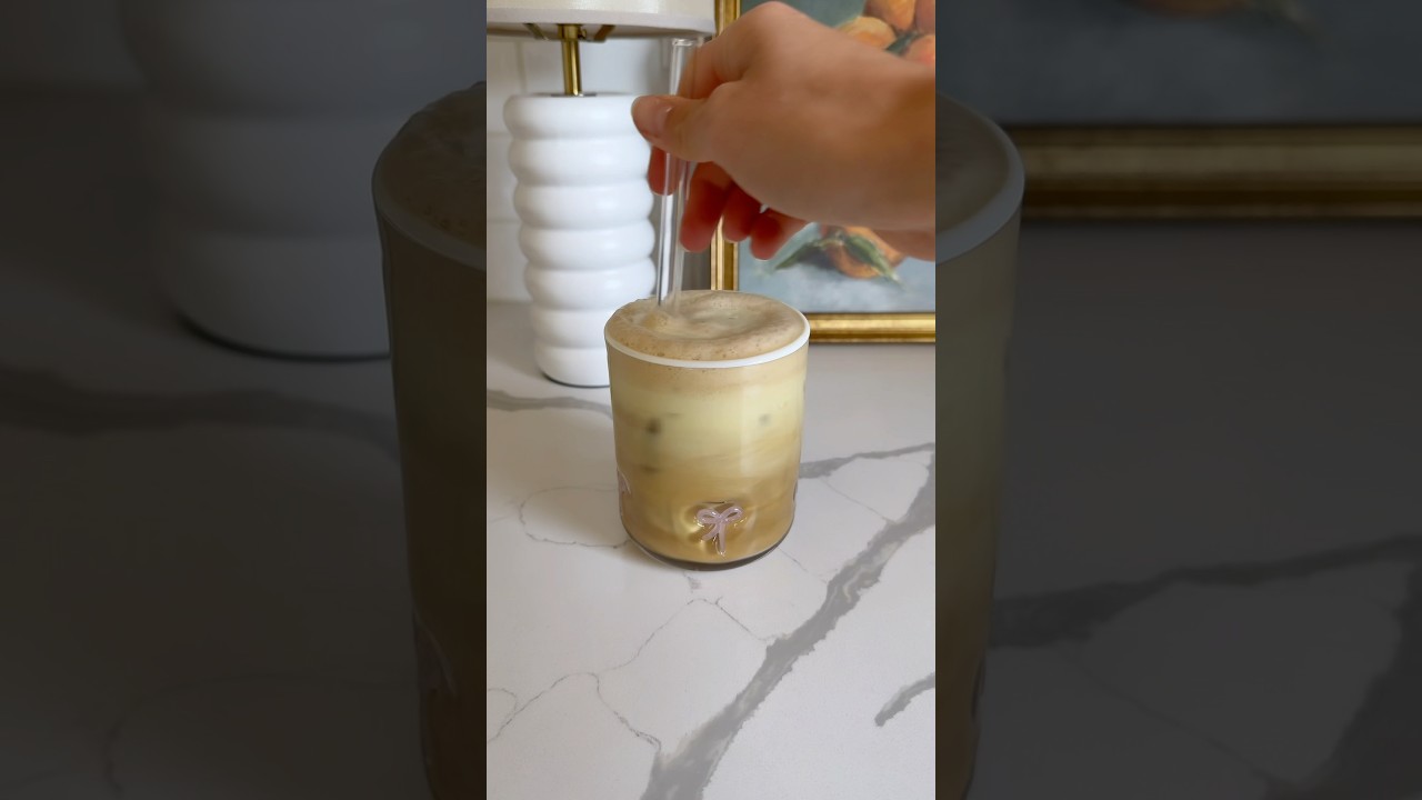 The BEST homemade pistachio latte ☕️