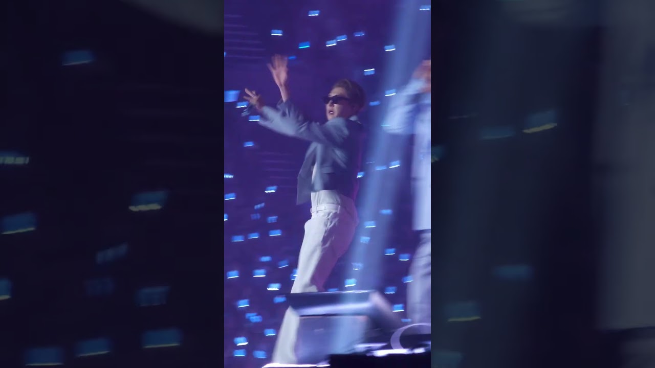 god Friday Night | 20251206 iconic box