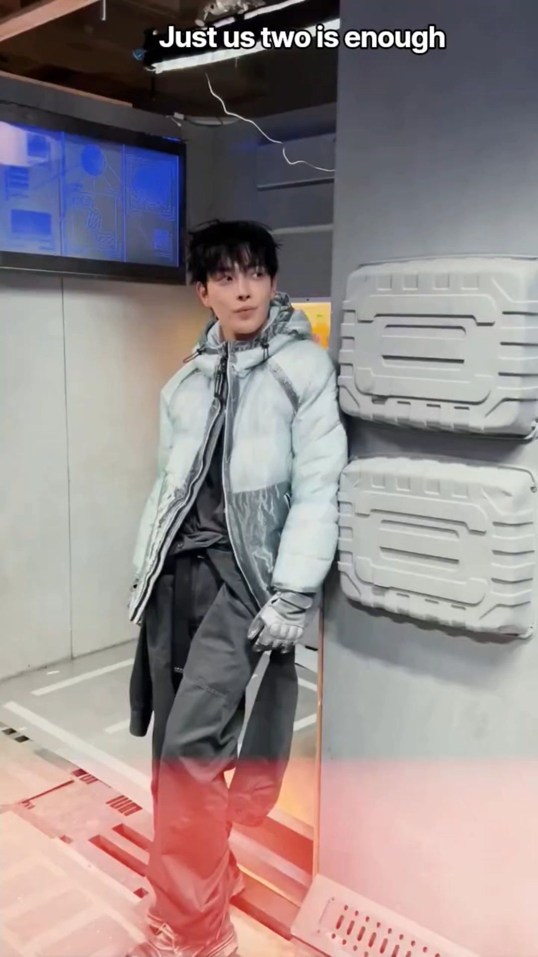 Just us two is enough #ATEEZ #에이티즈 #HONGJOONG - YouTube