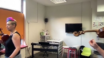 Vibrato Part 1 with Kate Conway, Suzuki Hub teacher training 7.6.22