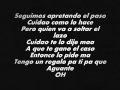 Farruko Ft Daddy Yankee - Gatas Bocinas y Bajo (letra).wmv