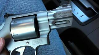 S&W Performance Center M657 [.41 Mag/Snubby] Range Reflection