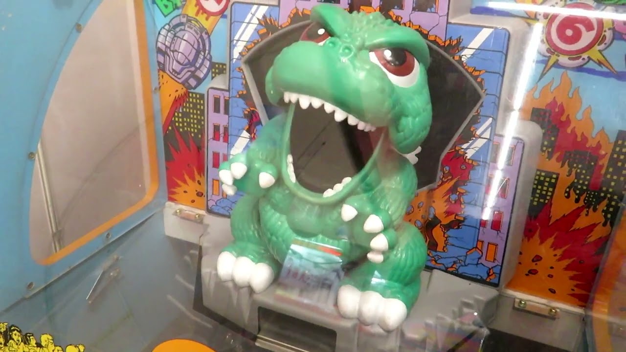 エレメカ 】 うて!うて!!ゴジラ 景品ゲット！【 ナムコ 】 - YouTube
