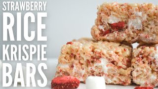 EASY 4 ingredient strawberry cereal bars | Easy no bake summer treat recipe