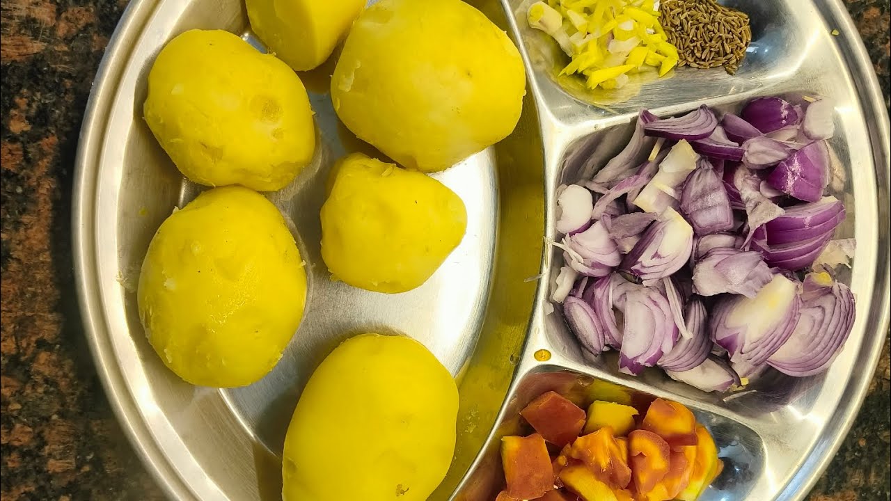 Aaj kuch is tarah se humne aalo ki sabji banaie