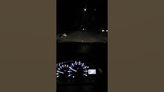 Story' WA IG nyetir mobil Avanza diwaktu malam hari