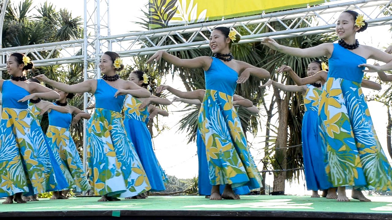 Hula Halau 'O Leilani vol.8 江ノ島 Aloha Sunset 2015 - YouTube