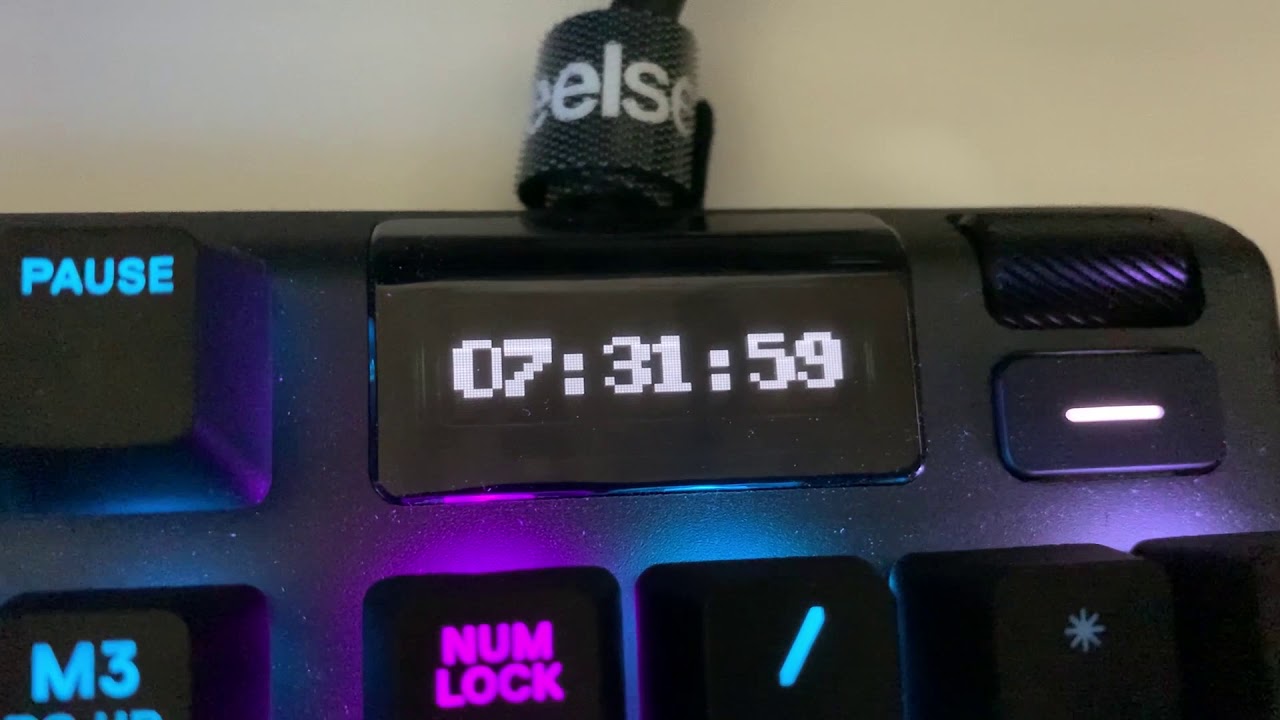 Steelseries Apex 7 Oled Display Real Time Digital Clock Test Youtube