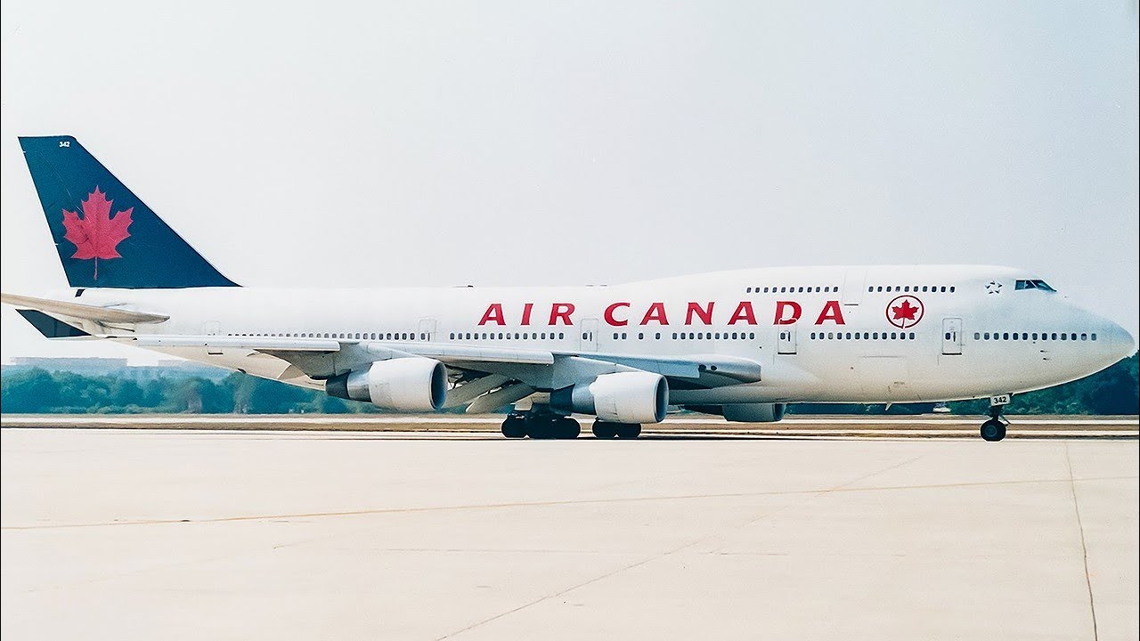 Air Canada Amazing Landing at Kuwait OKBK Airport | MFS2020