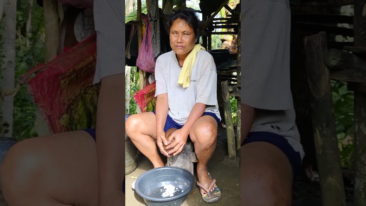 nagka god nalang si nanay og lubi kay walanadaw silay kan.on😭😭💔💔