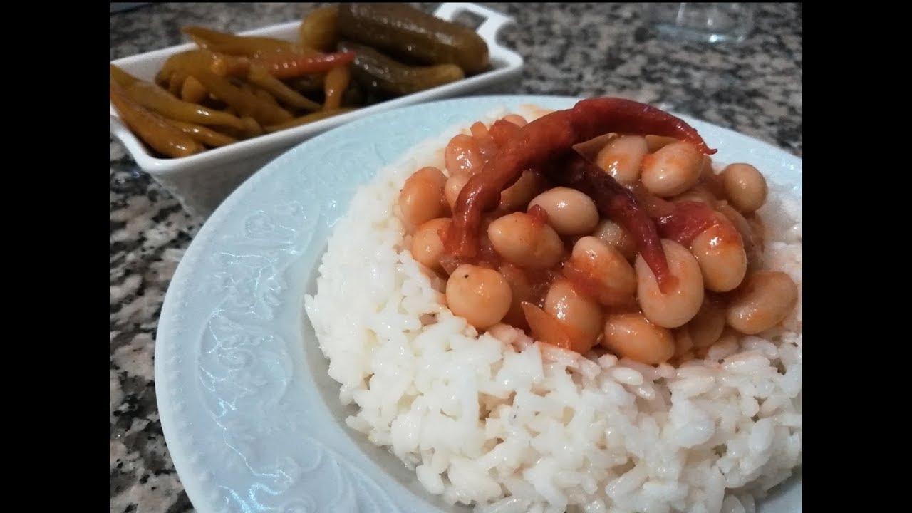 Kuru fasülye pilav tarifi yanında turşuyla süper 👌 YouTube