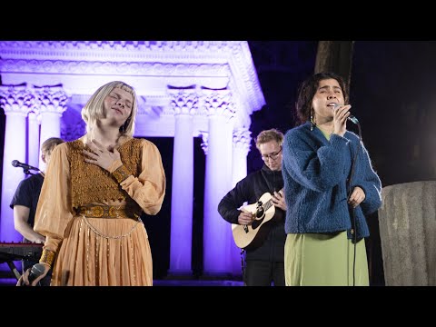 AURORA & Silvana Estrada ? Cure For Me (Live)