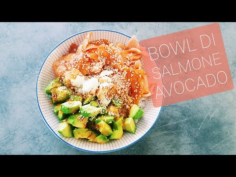 Video: Come Fare L'insalata Di Salmone, Ravanelli E Mele