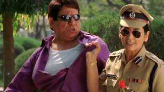 Madhav and janardhan fall in trouble again with the police for
indecent behaviour a public park. priyadarshan is director of this
movie vidyasagar...