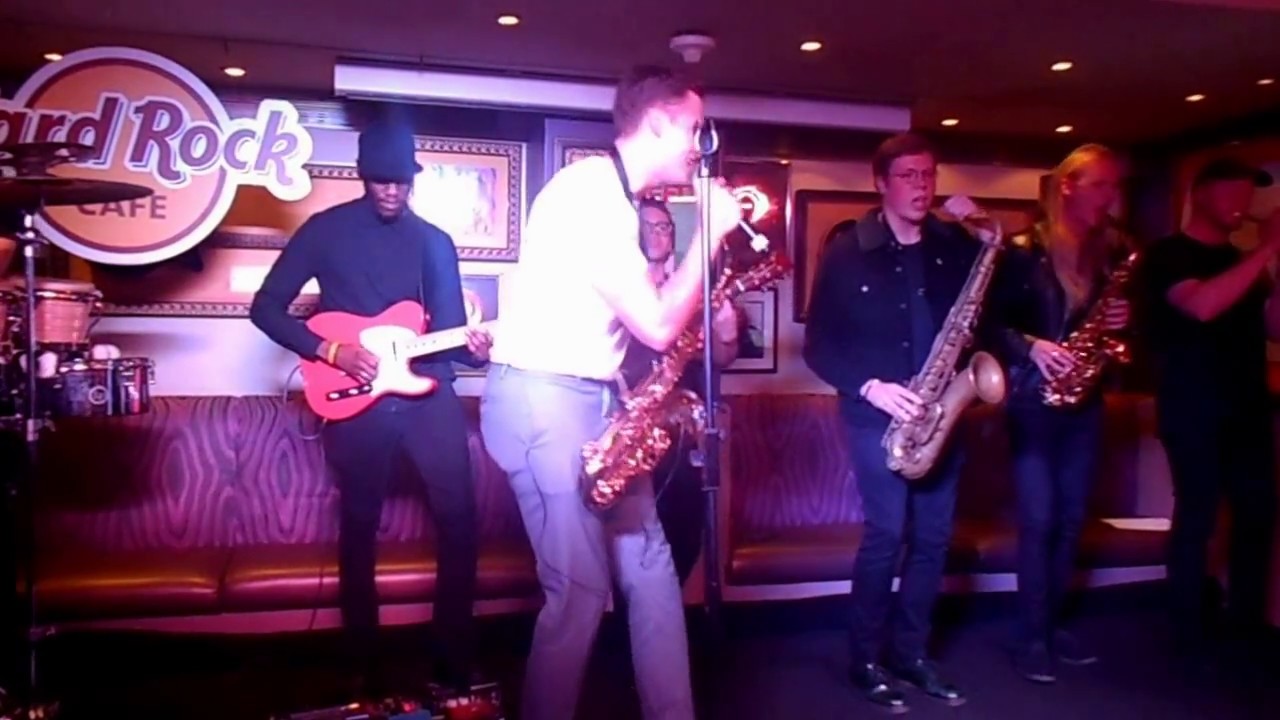 Tyler Rix Performing "Bad Times Are Coming" Live @ Hard Rock Cafe, London