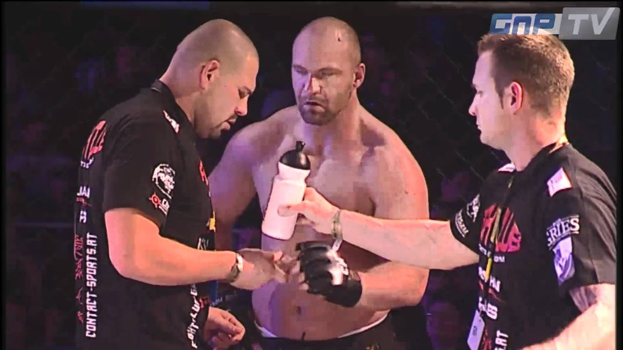 Cage Fight Series 6: Jürgen Dolch vs. Chris Mahle