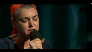 Sinead O&#39;Connor sings live on The Frontline