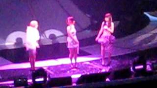 SHE愛而為一世界巡迴演唱會 16/10/09