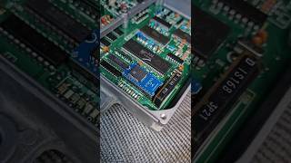Moates C2 SST 27SF512 Chip installed on a Honda P28 ECU #moatestuningsolutions #sstchip #27sf512