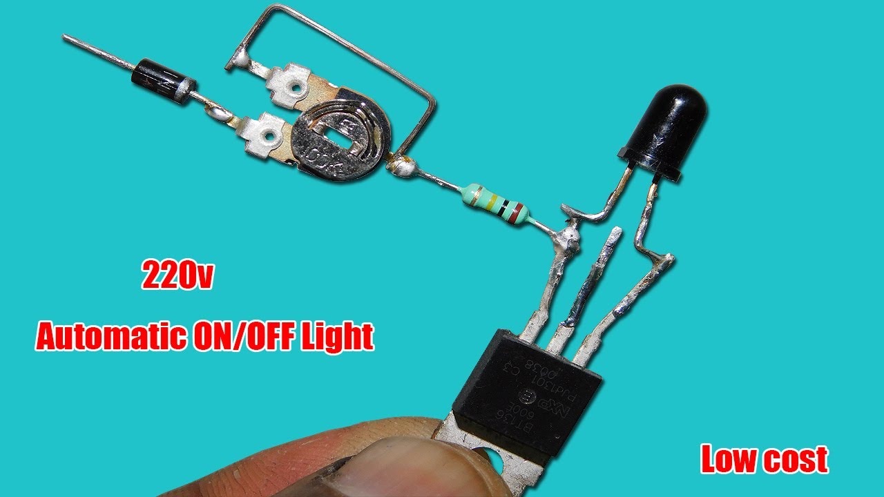 Simple Automatic 220v ON/OFF Light Circuit | Street Light - YouTube