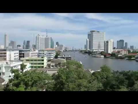 River View Guest House Bangkok Rooftop Restaurant Relaxed River Views