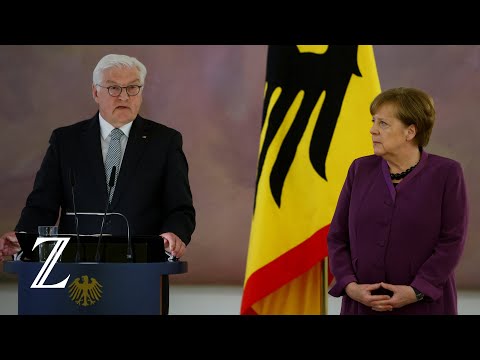 Angela Merkel erhält den höchsten Verdienstorden vom Bundespräsidenten Steinmeier