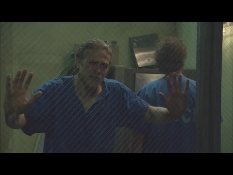 charlie-hunnam-reveals-his-favorite-‘sons-of-anarchy’-episode