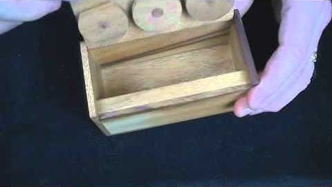 3 wheel combination Secret Lock Puzzle Box.wmv