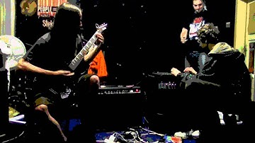 Grr - KP3 & Kaossilator PRO vs. guitar