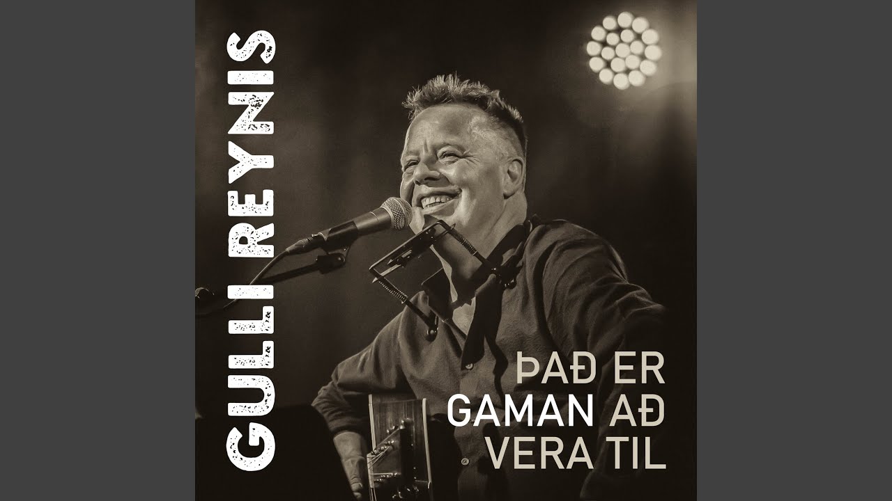 Undir hömrunum háu (Live)