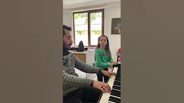 “İki deli” Nisan Aktaş Akustik🎹