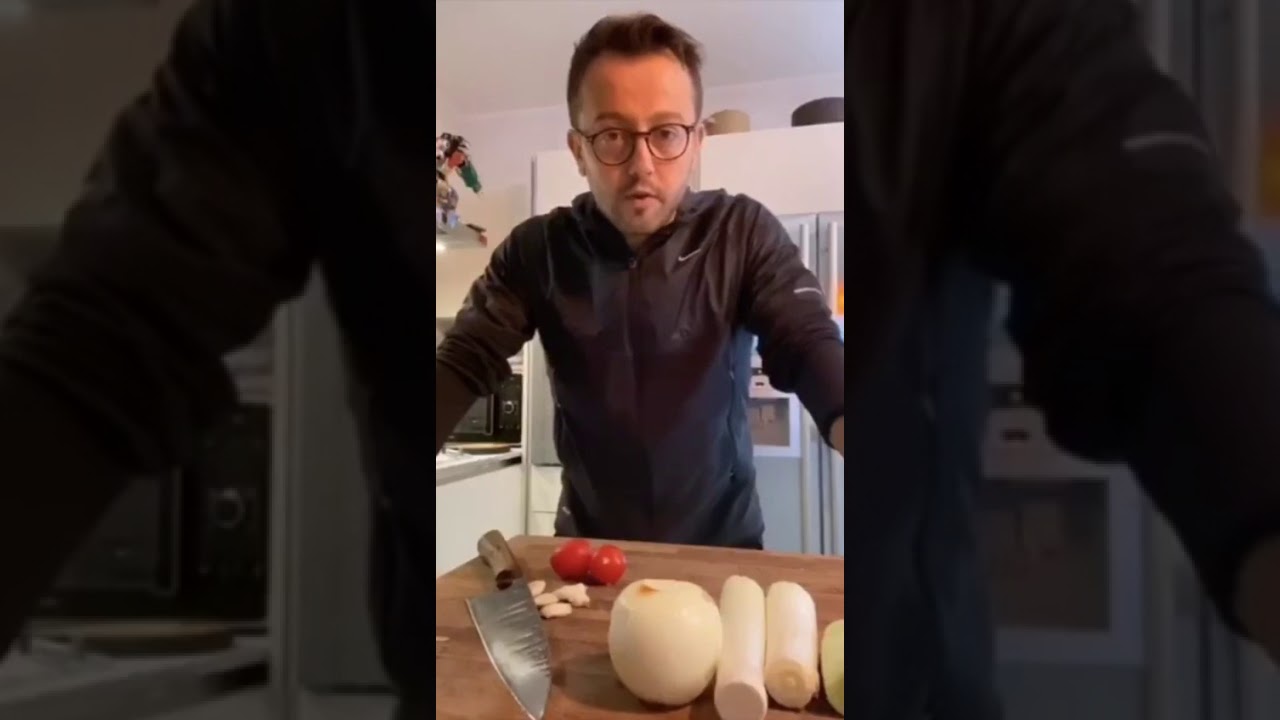 La ricetta degli spaghetti al cipollotto di Alessandro Negrini per 