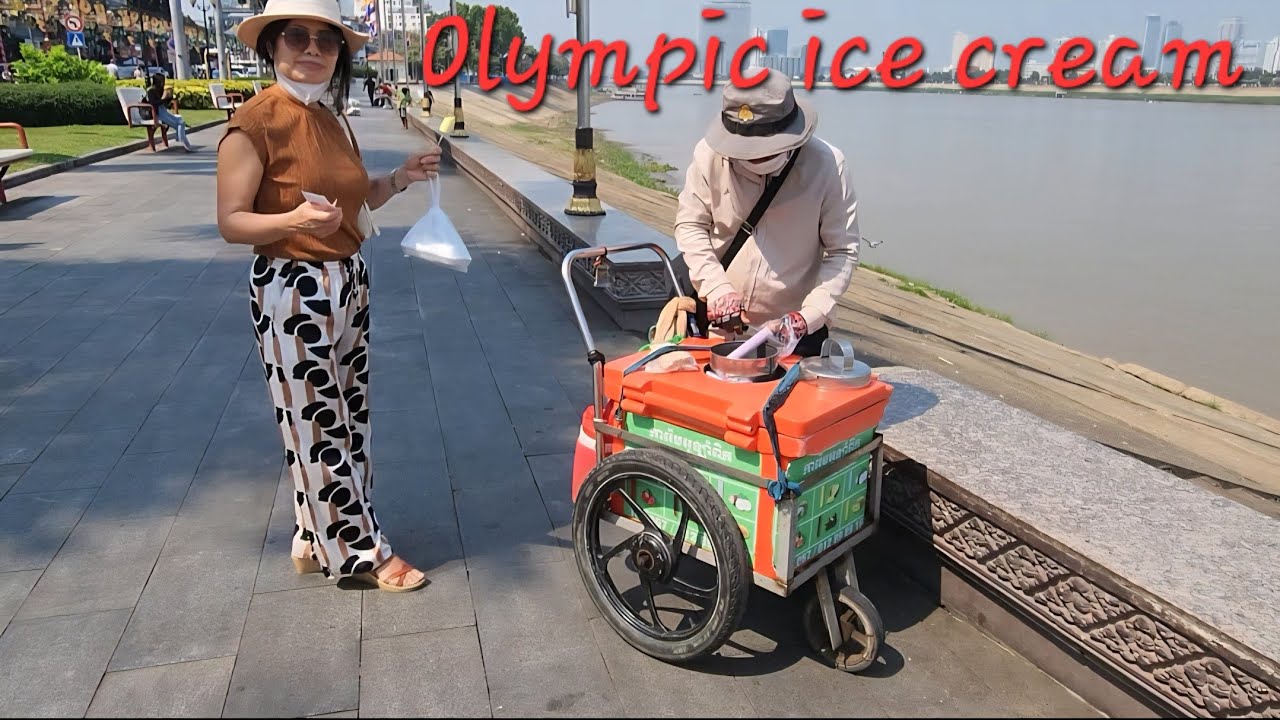 ដើរទស្សនាតាមមាត់ទន្លេរួចជិះឡានក្រុងទៅទីតាំងផ្សេងទៀត