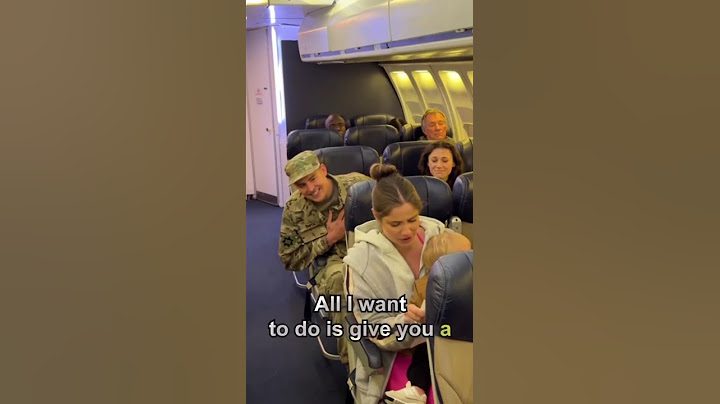 Soldier surprises wife and son on flight with the help of the pilot 🥹