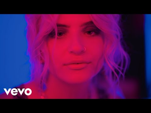 Chloe Lilac - Special (Official Video)