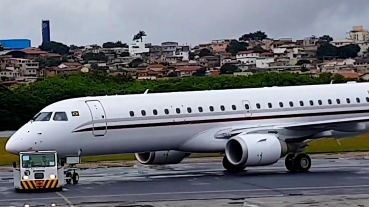 VOO PLU/CKS (AEROPORTO DA PAMPULHA/CARAJÁS) serviço de handling completo.
