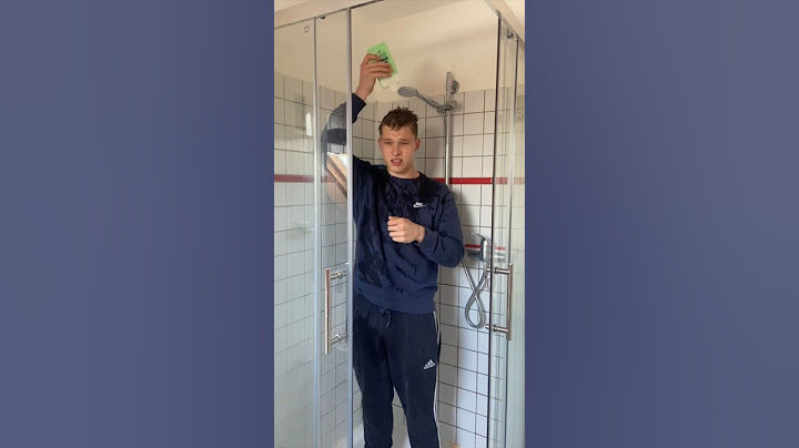 Verlierer muss mit Klamotten duschen 🤷‍♂️