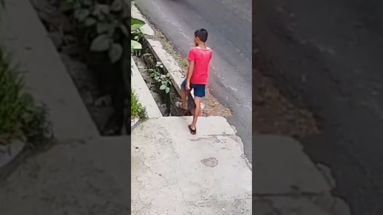 disuruh maju main kata dan di jadiin tanding o2sn