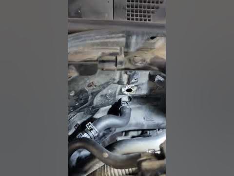 How to Replace Heater Hose on 370Z Nisssan. Common overheating issues