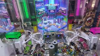 Playing Nemo Tower Game At The Arcades