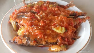 Gak nyangka bisa seenak ini, ikan pindang bumbu sarden ala rumahan.. Cobain deh - resep Hendrarina