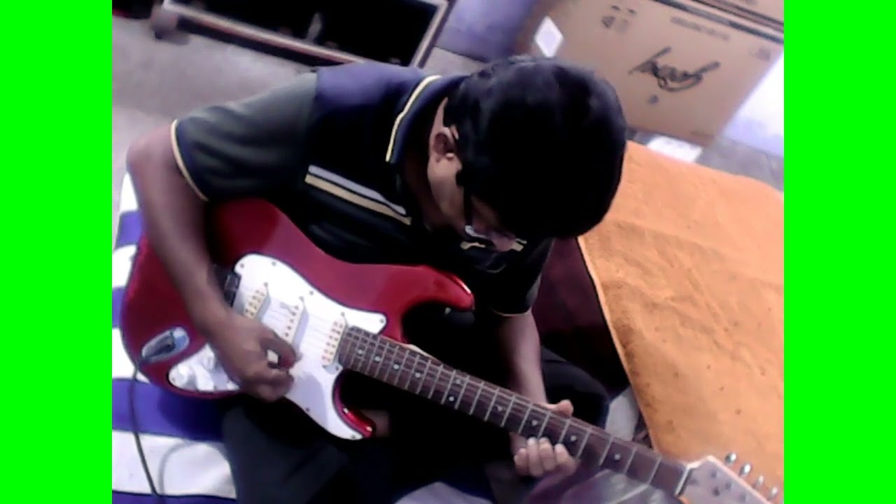 Guitar instrumental (Agar mujhse mohabbat hai)