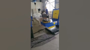 Our designed and produced 1T payload dual axis L type positioner,equipped with Yaskawa welding robot