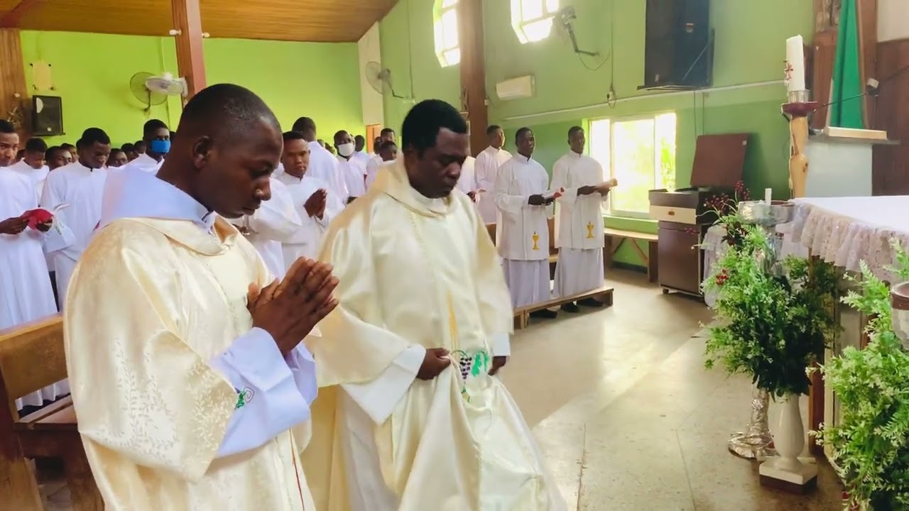 Come to the house of God #subscribe #viralvideo #like #share #fyp #youtube #GoodShepherdsunday #musi